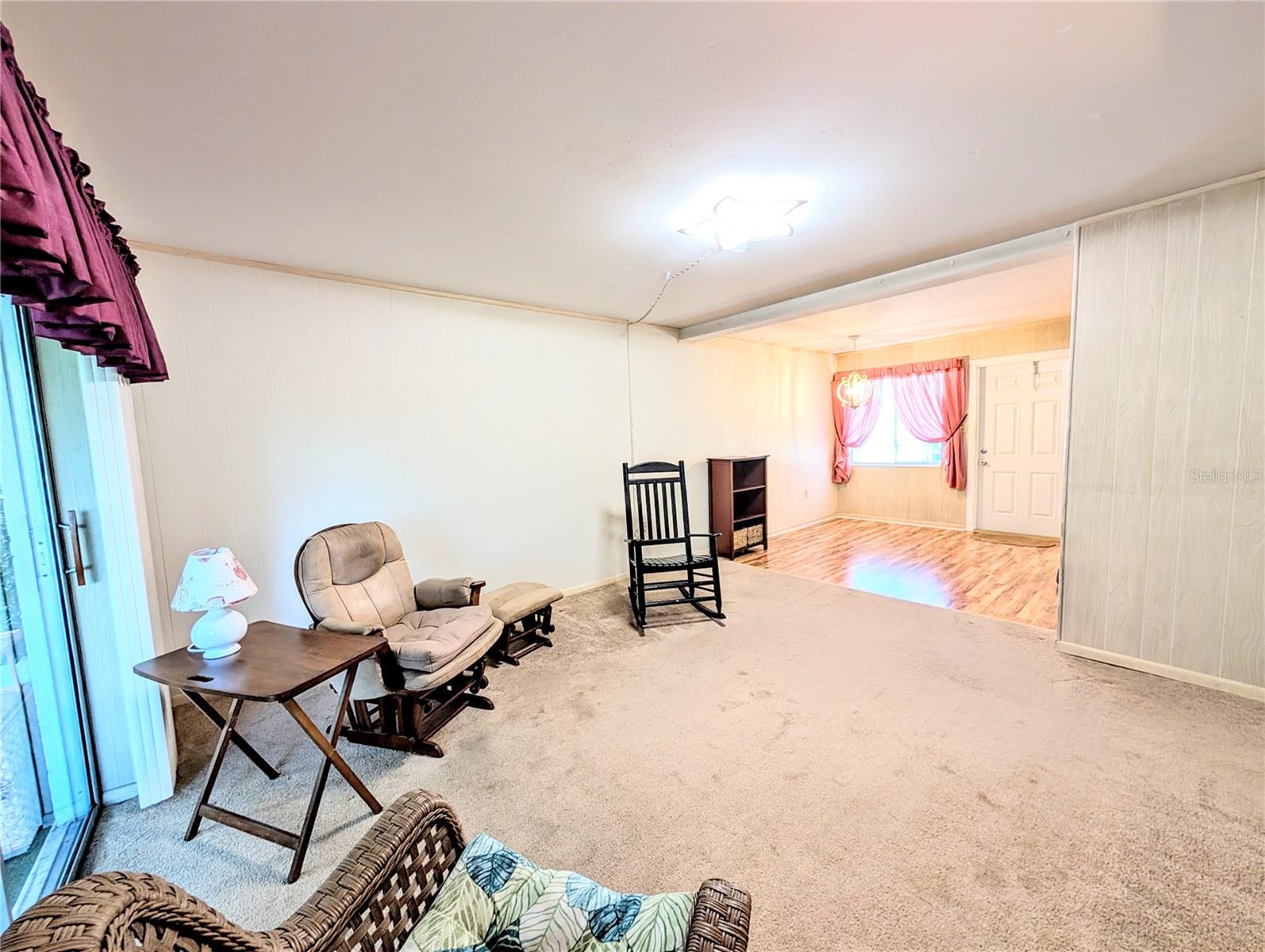 Image 5 of 23 For 5855 Palm Lane B21