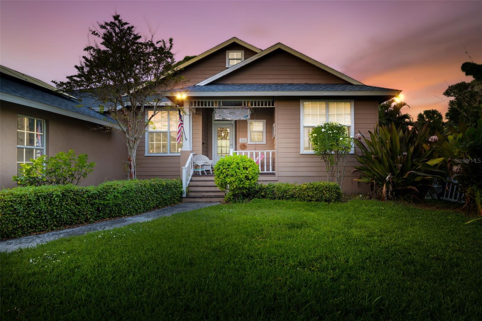 Details for 214 & 216 Pine Road, NOKOMIS, FL 34275