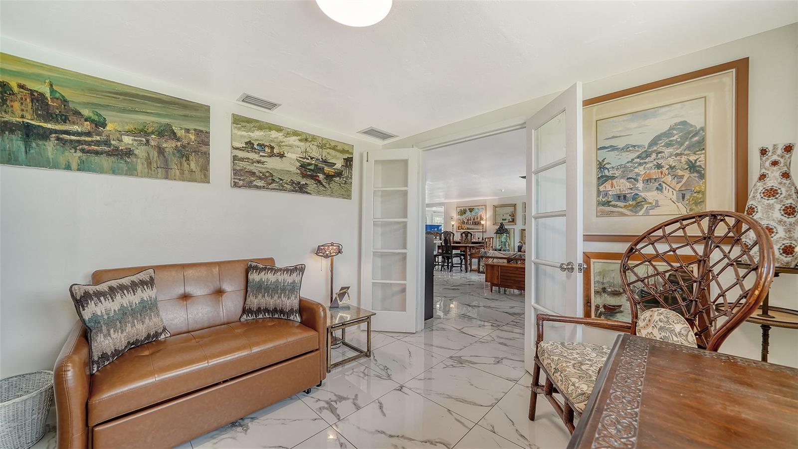 Image 18 of 51 For 641 Coral Drive