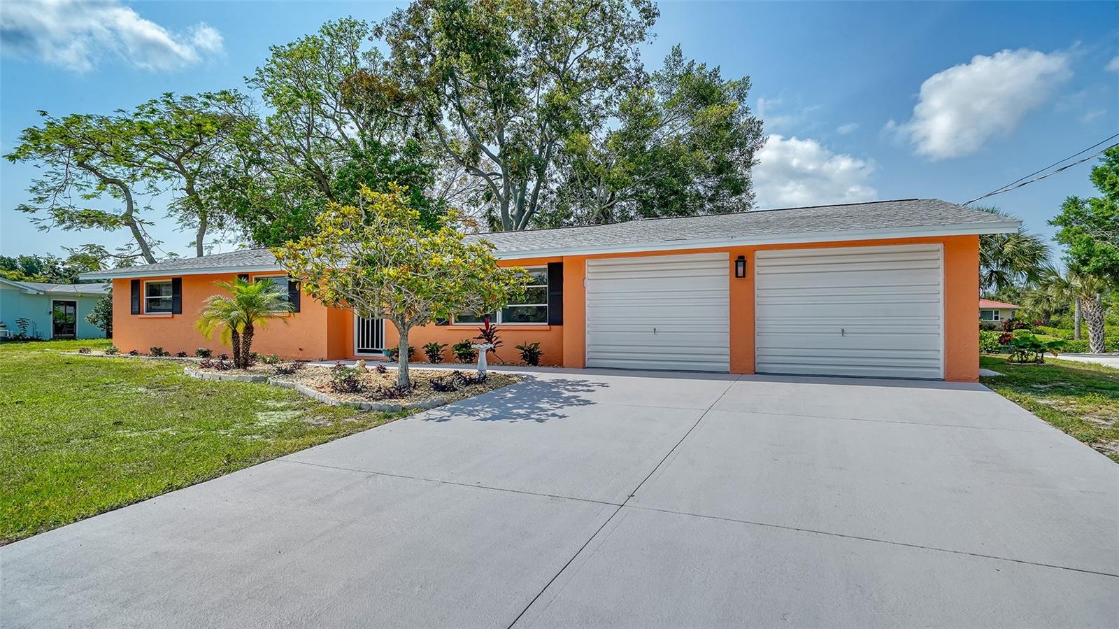 Image 3 of 51 For 641 Coral Drive