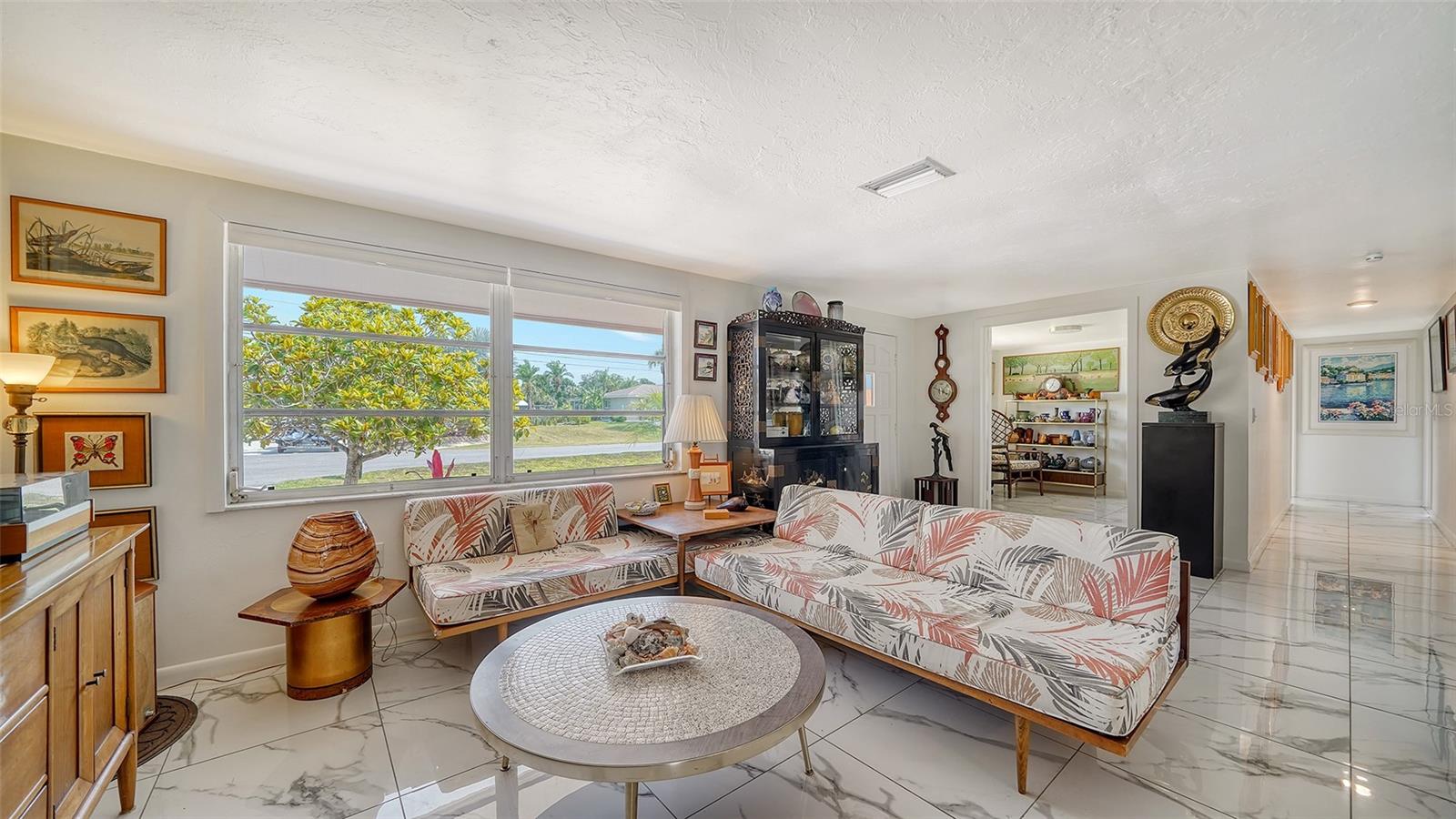 Image 6 of 51 For 641 Coral Drive