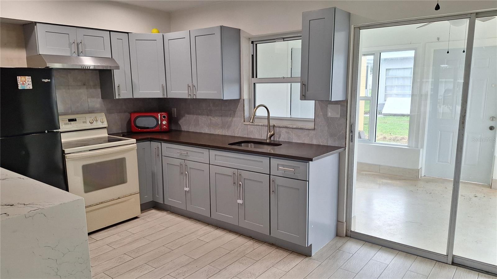 Image 2 of 7 For 12125 Dorado Drive