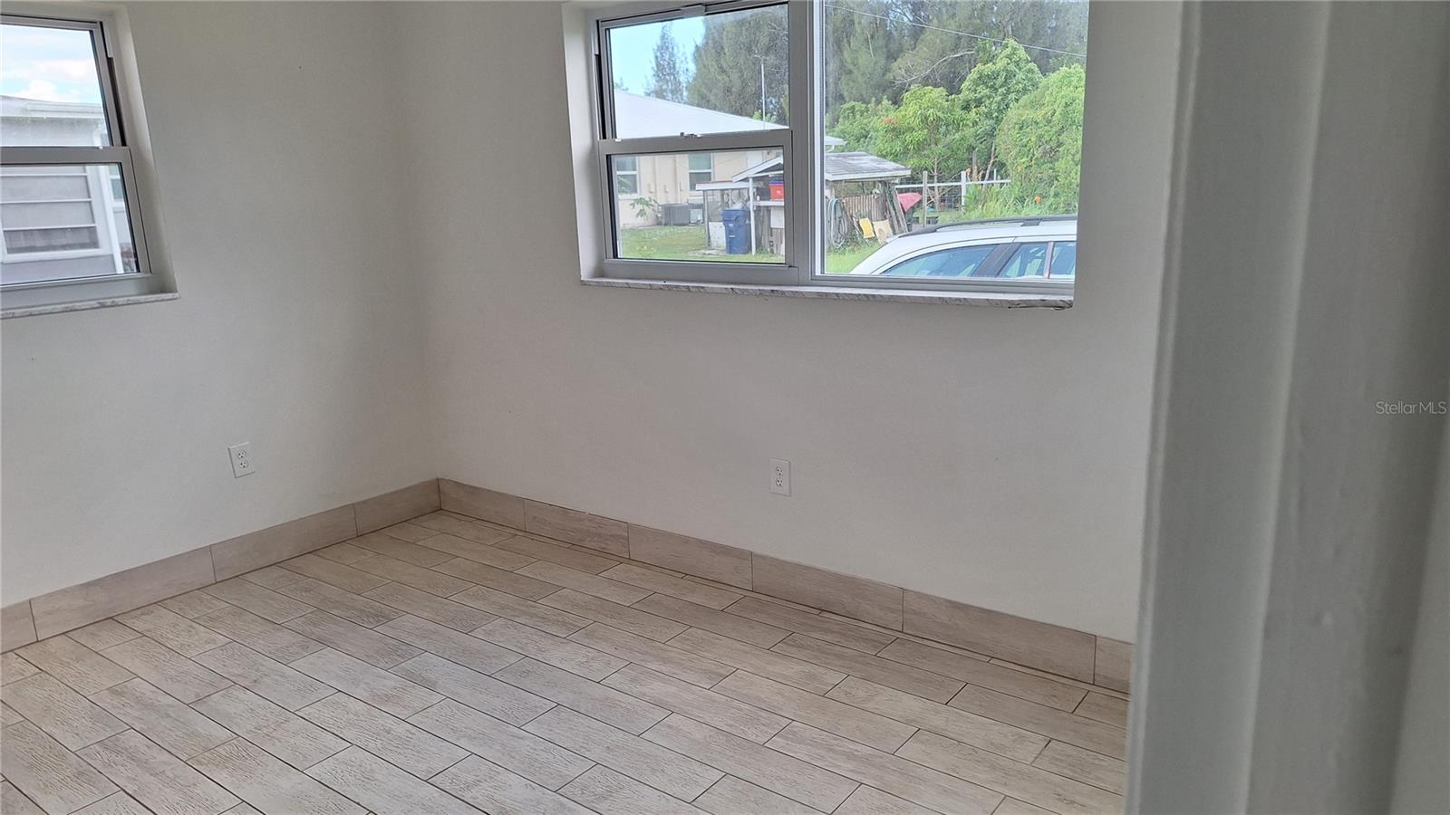 Image 5 of 7 For 12125 Dorado Drive