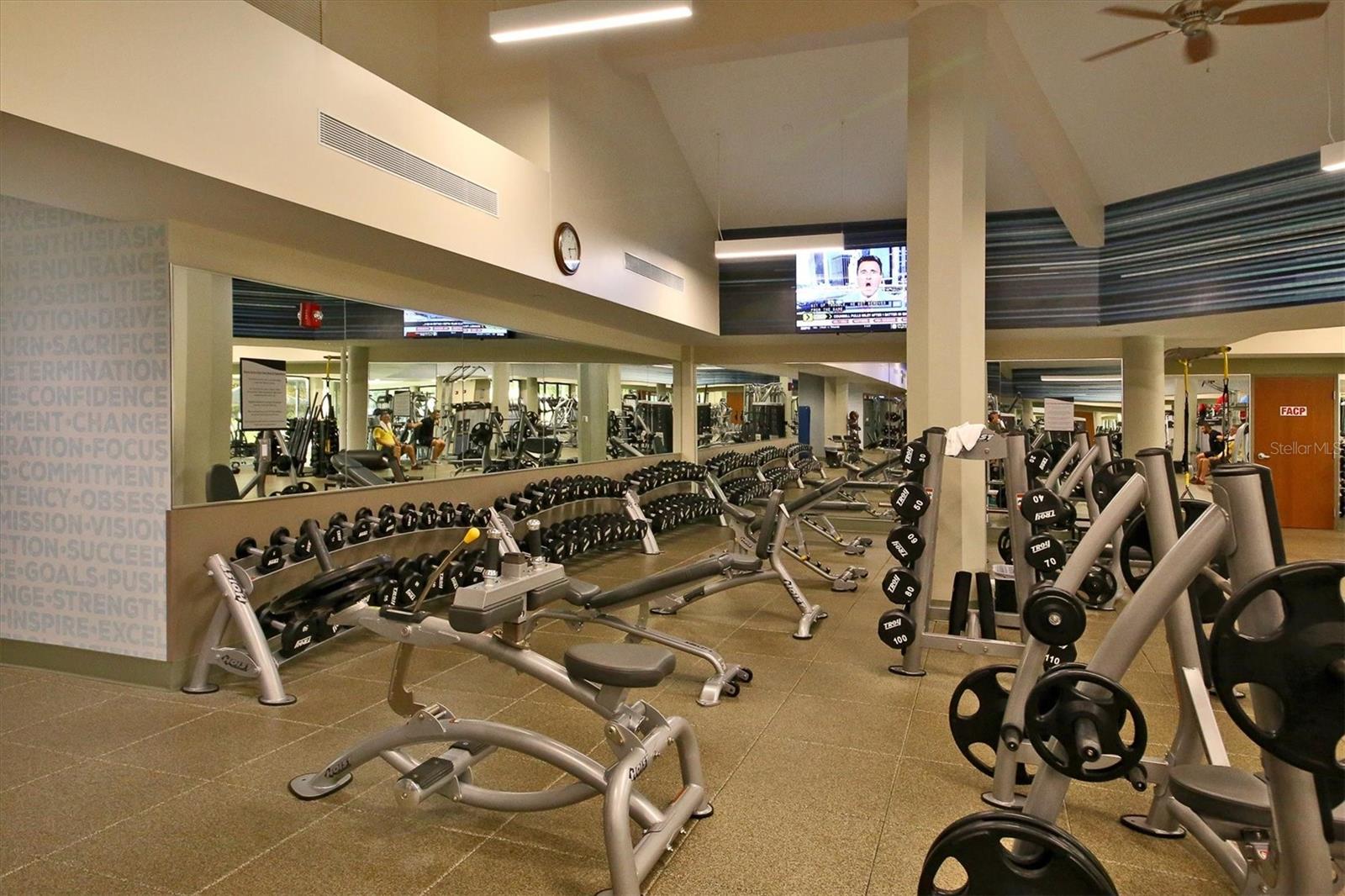 Image 62 of 68 For 13853 Siena Loop