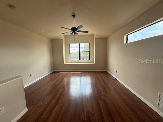 Image 12 of 18 For 11405 57th Street E