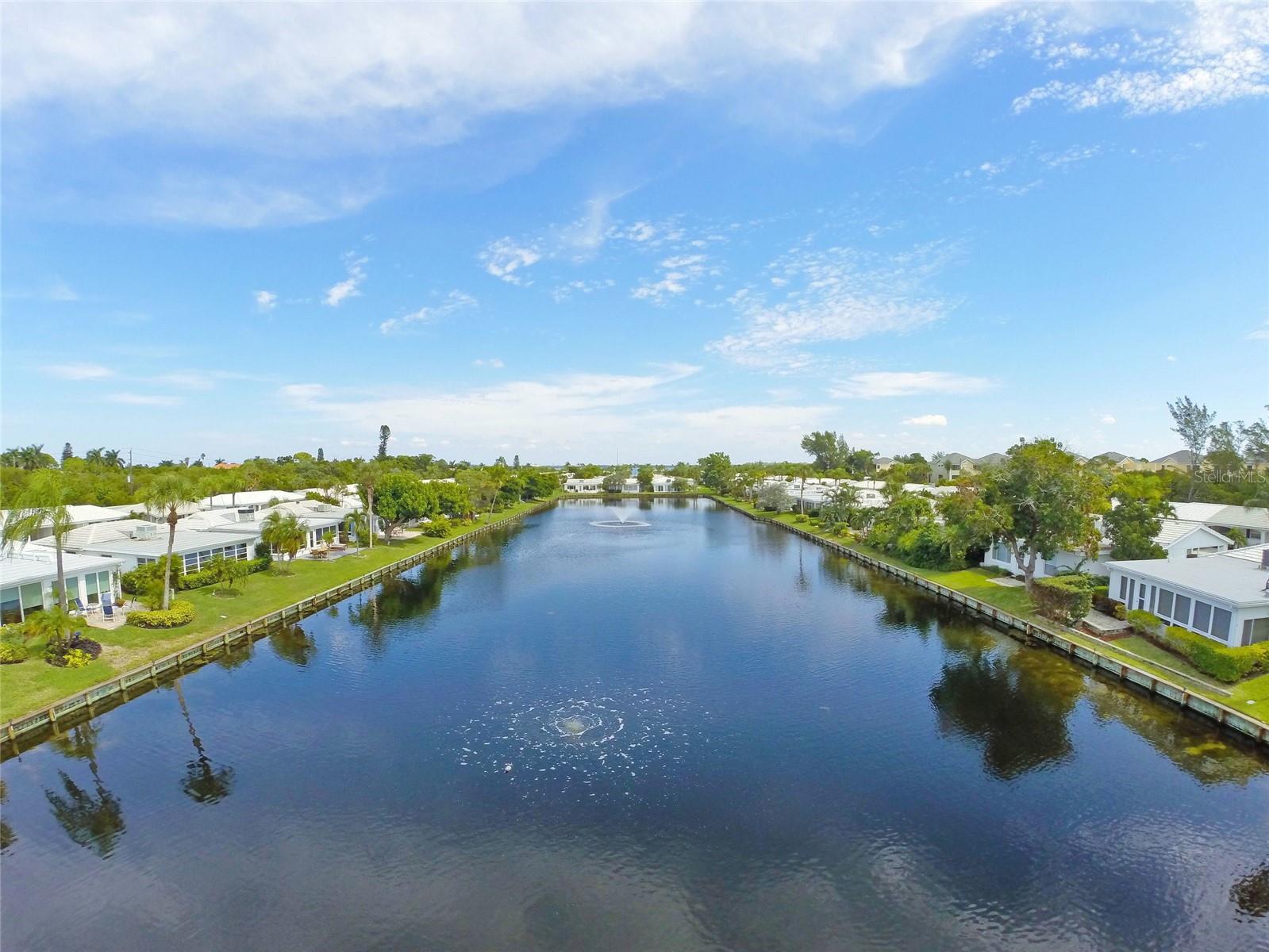 Image 32 of 39 For 738 El Centro