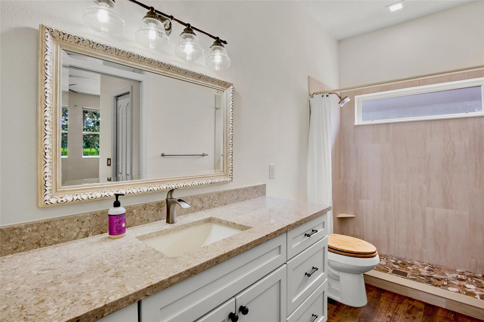 Image 20 of 39 For 5116 Timber Chase Way