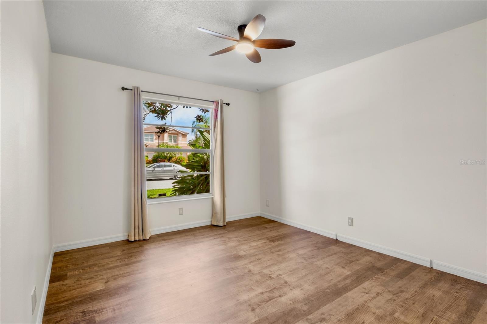 Image 21 of 39 For 5116 Timber Chase Way