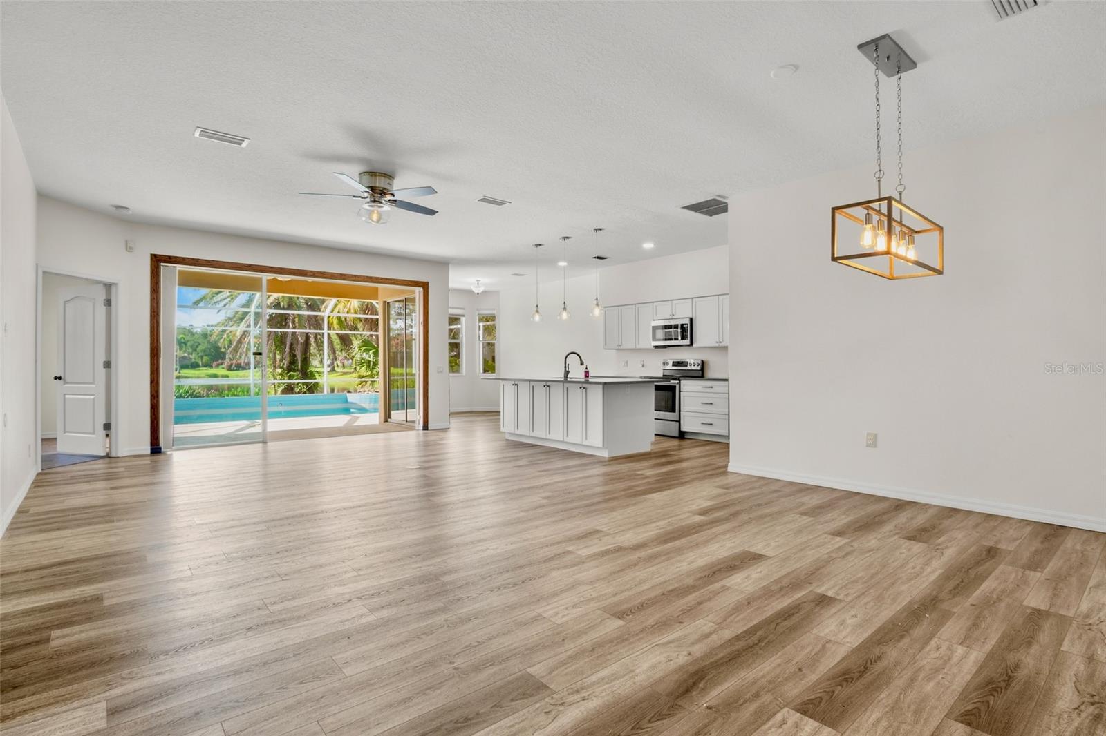 Image 3 of 39 For 5116 Timber Chase Way