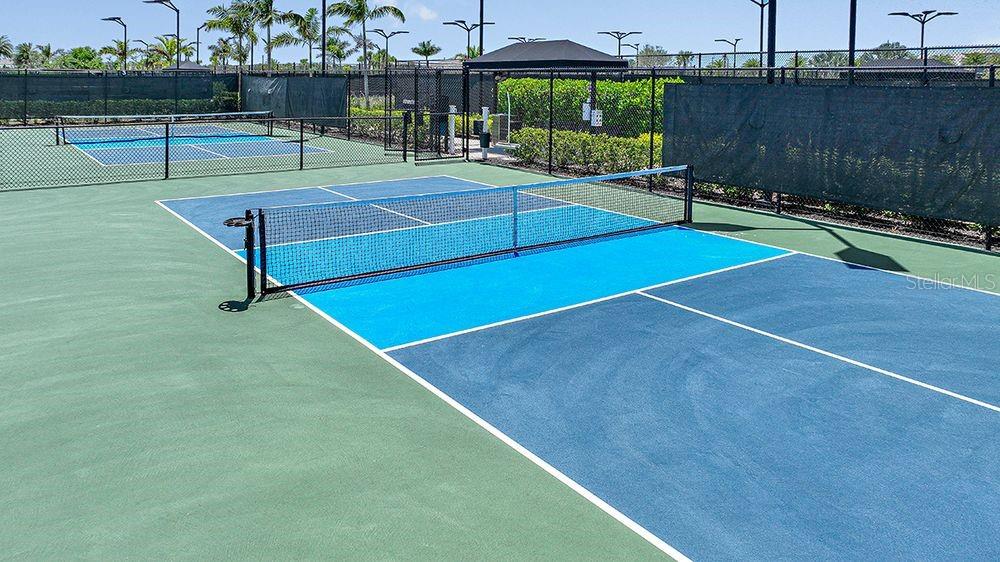 Image 18 of 55 For 4052 Santa Caterina Boulevard 10101