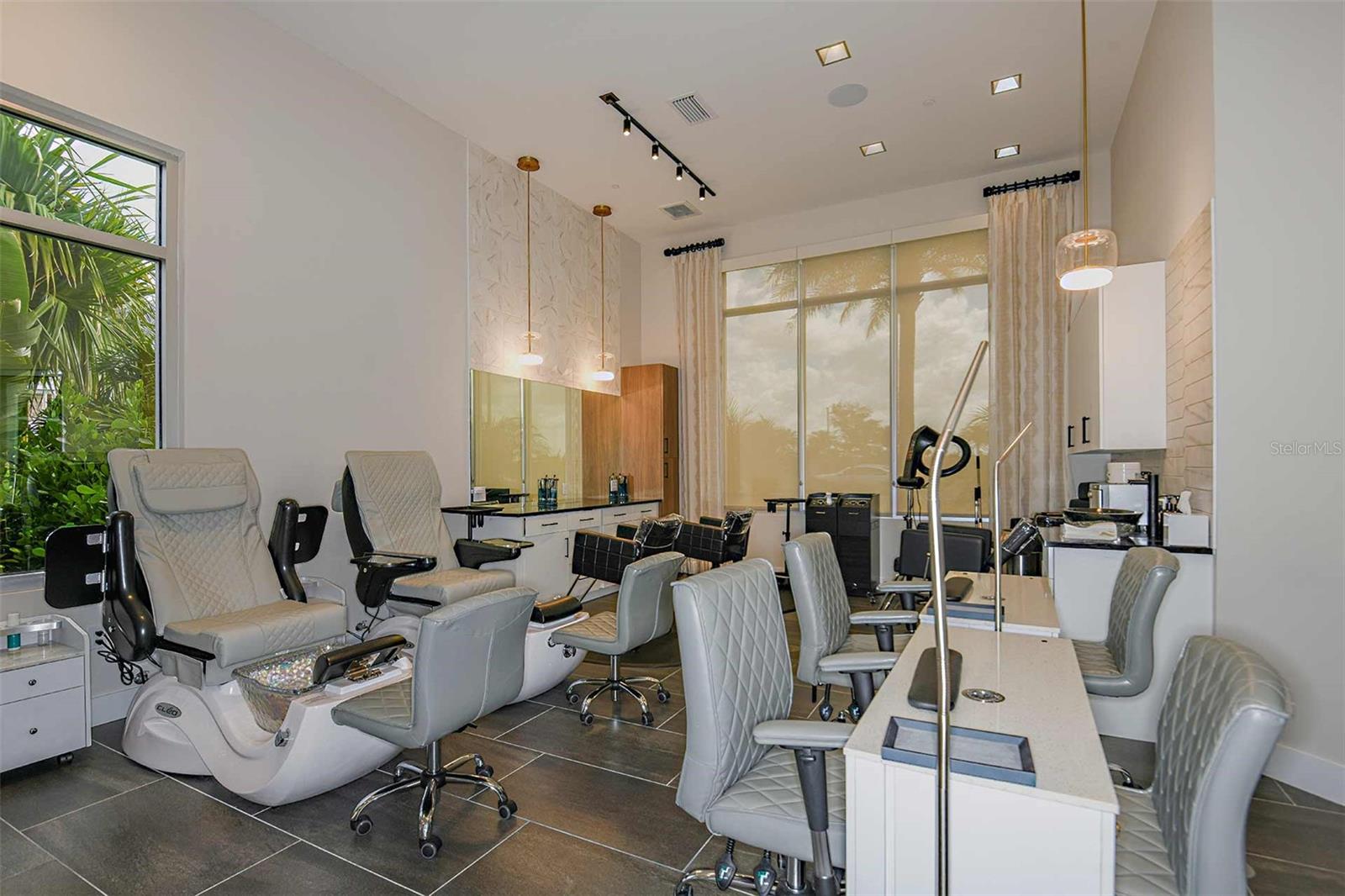 Image 37 of 47 For 4052 Santa Caterina Boulevard 10102