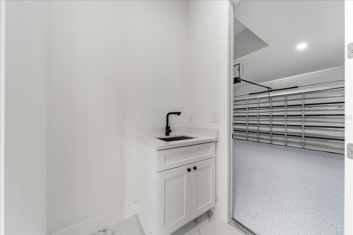 Image 20 of 45 For 3123 18th Avenue