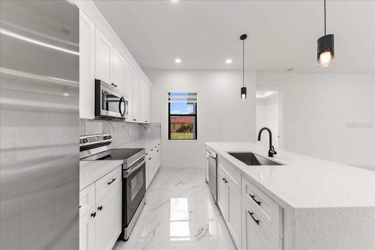 Image 23 of 45 For 3123 18th Avenue