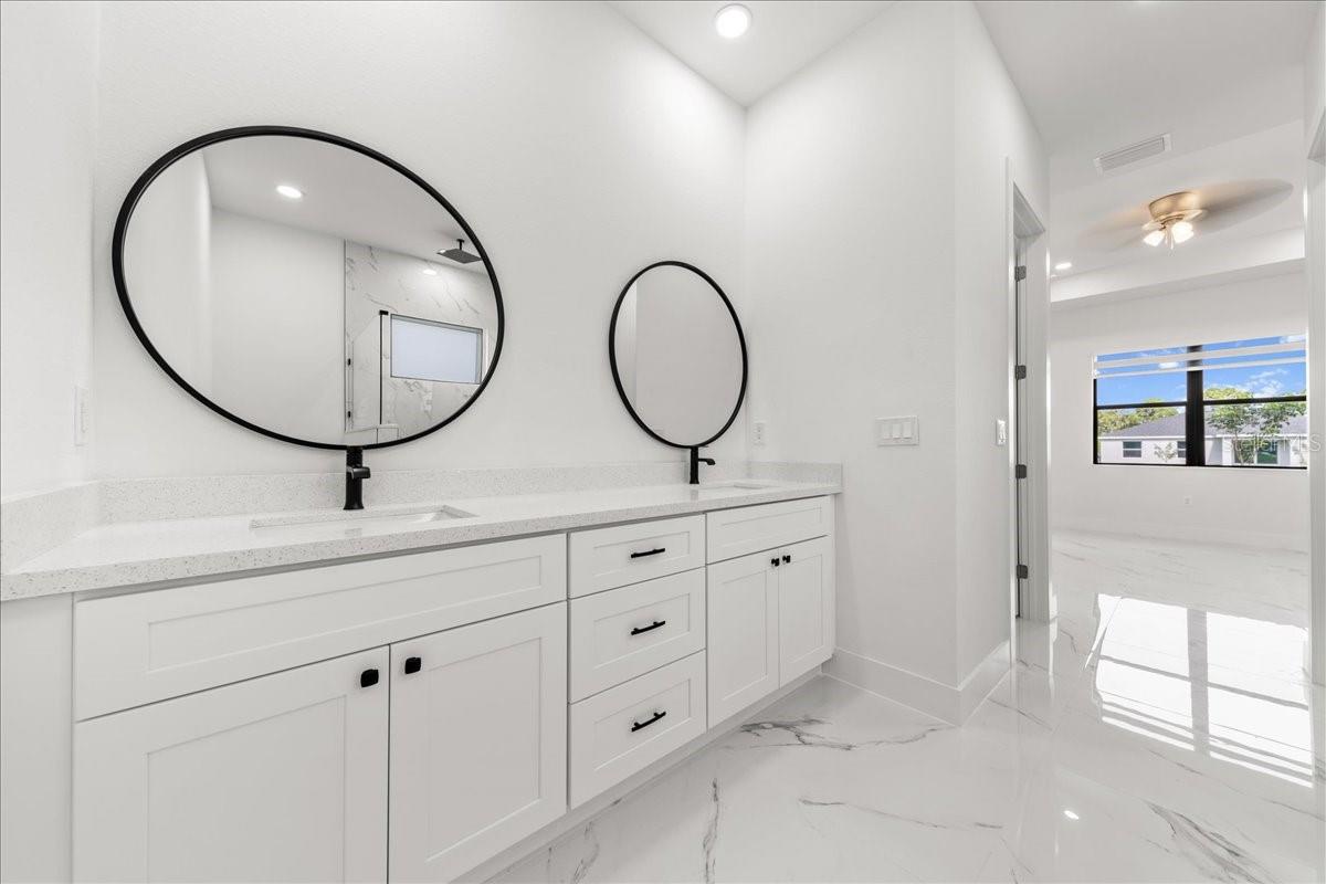 Image 33 of 45 For 3123 18th Avenue