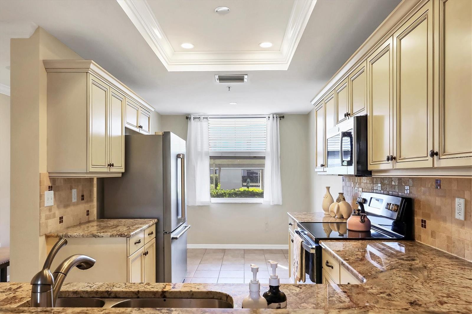 Image 13 of 78 For 8735 Olde Hickory Avenue 8108