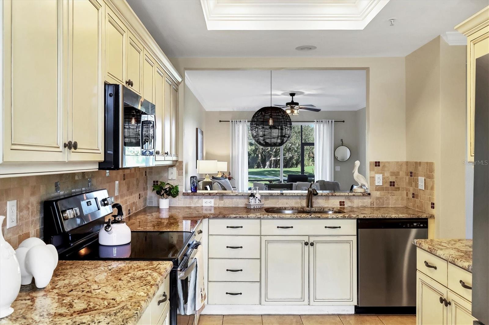 Image 17 of 78 For 8735 Olde Hickory Avenue 8108