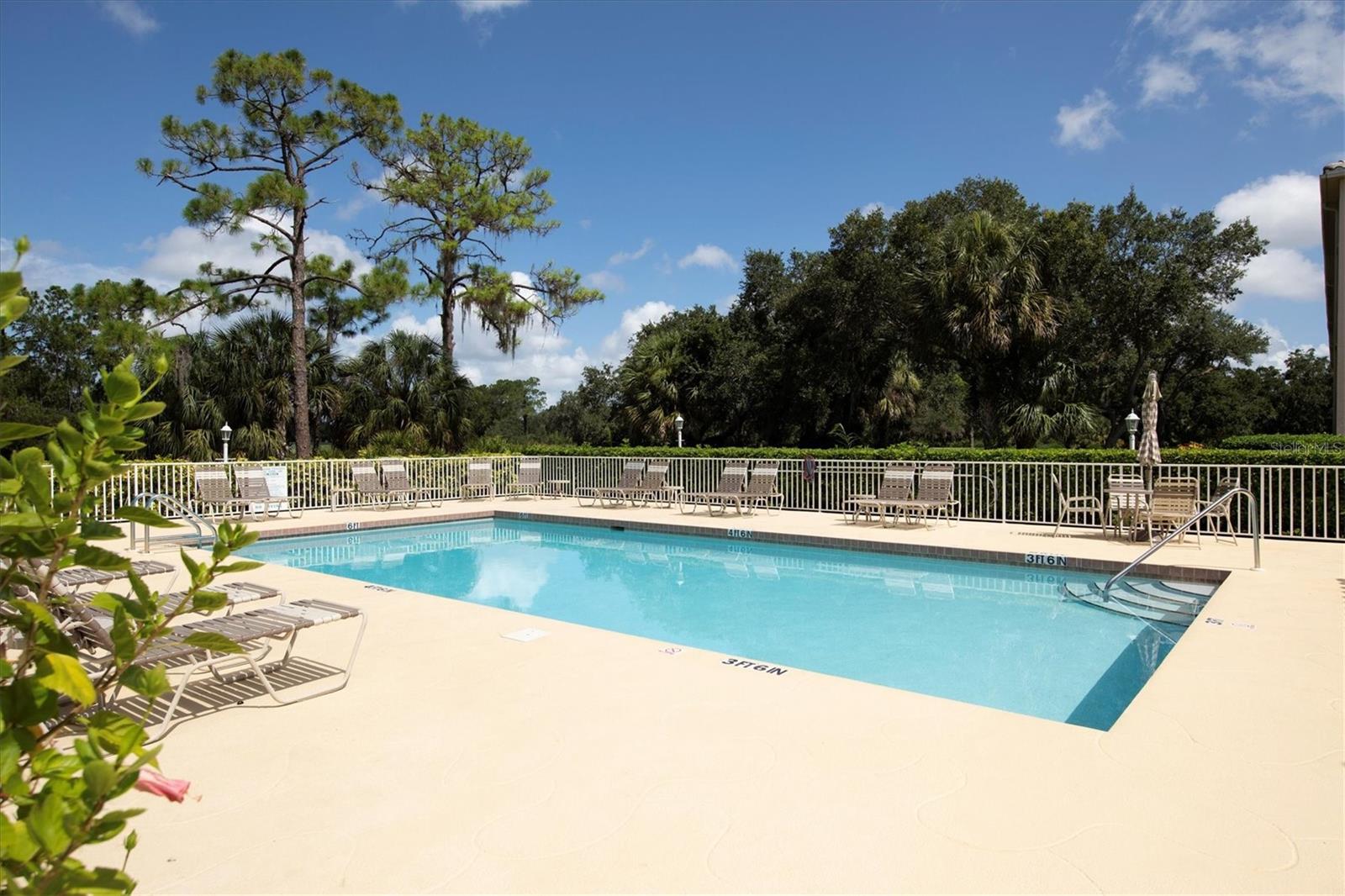 Image 39 of 78 For 8735 Olde Hickory Avenue 8108