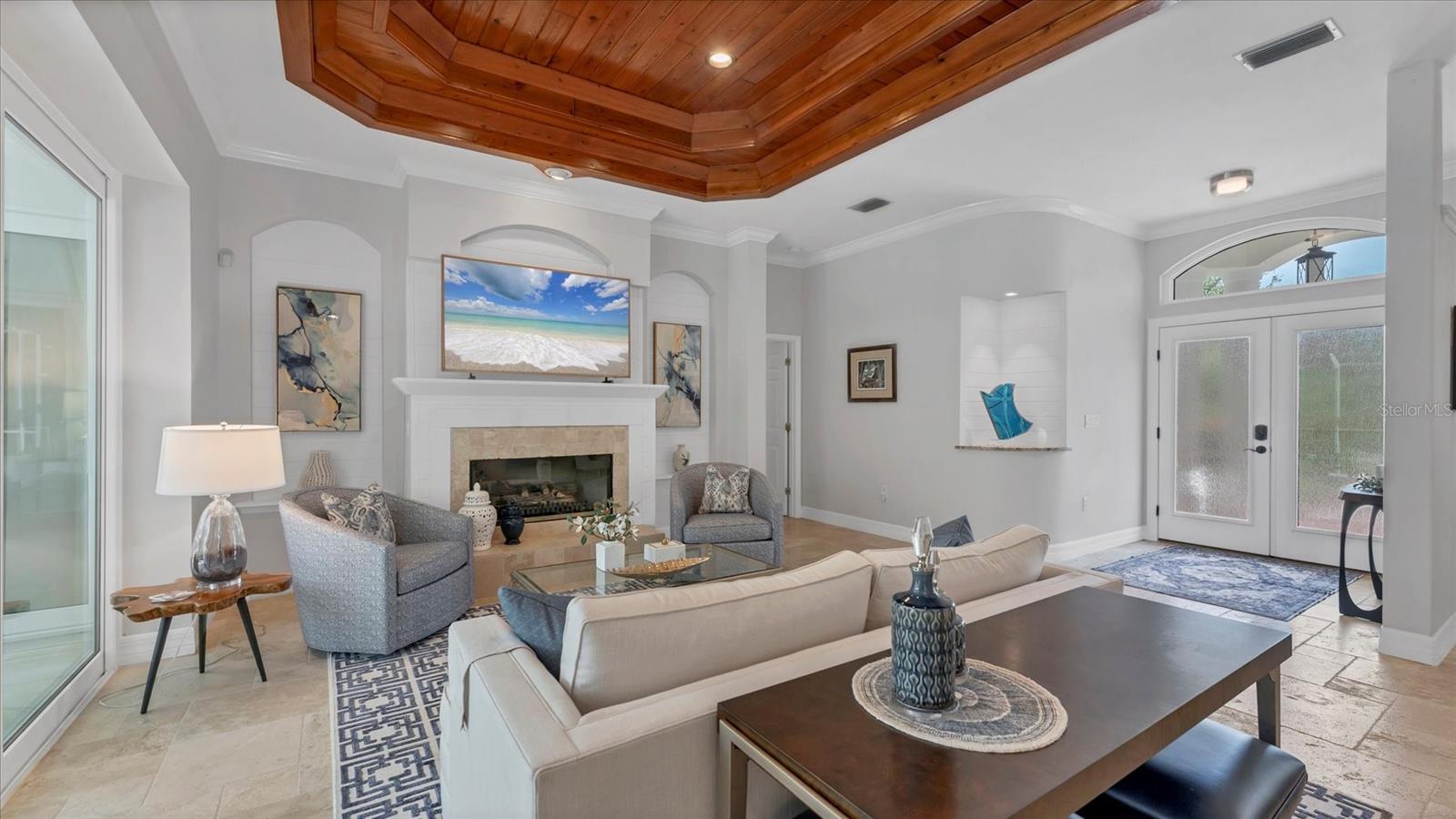 Image 11 of 76 For 9979 Cherry Hills Avenue Circle