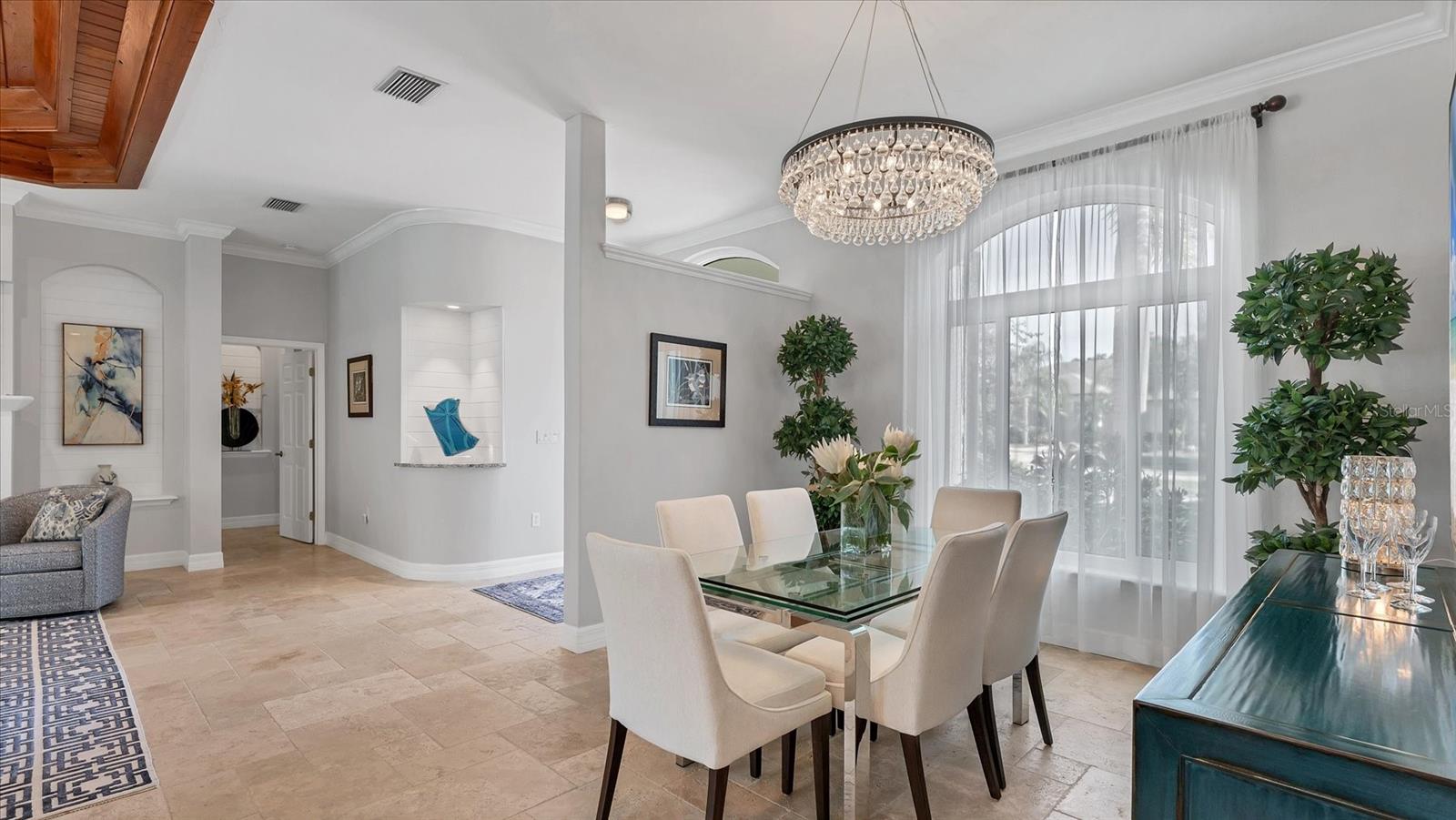 Image 14 of 76 For 9979 Cherry Hills Avenue Circle