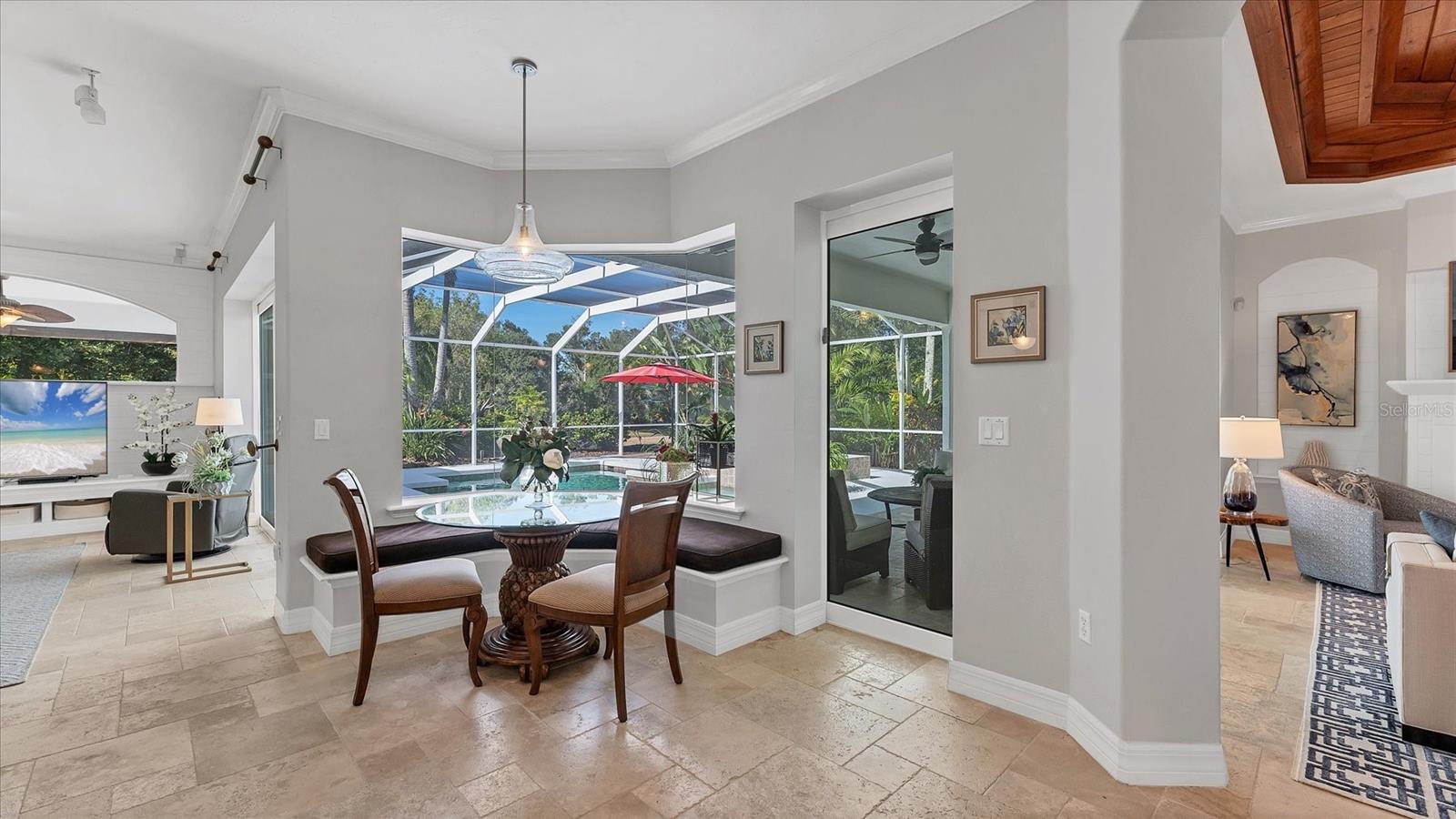 Image 19 of 76 For 9979 Cherry Hills Avenue Circle