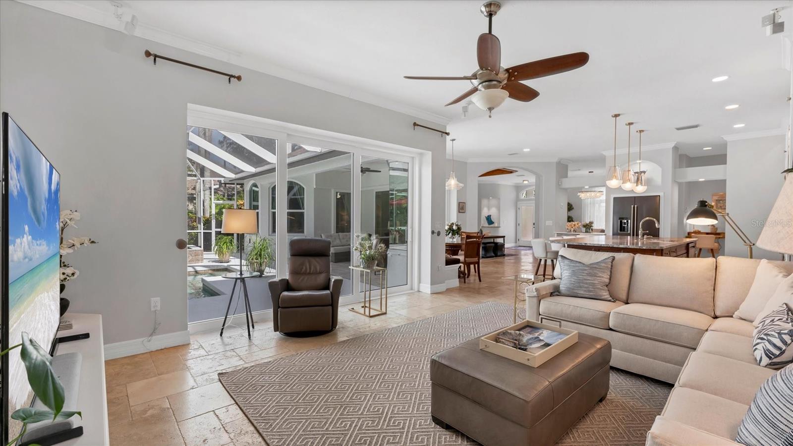 Image 24 of 76 For 9979 Cherry Hills Avenue Circle