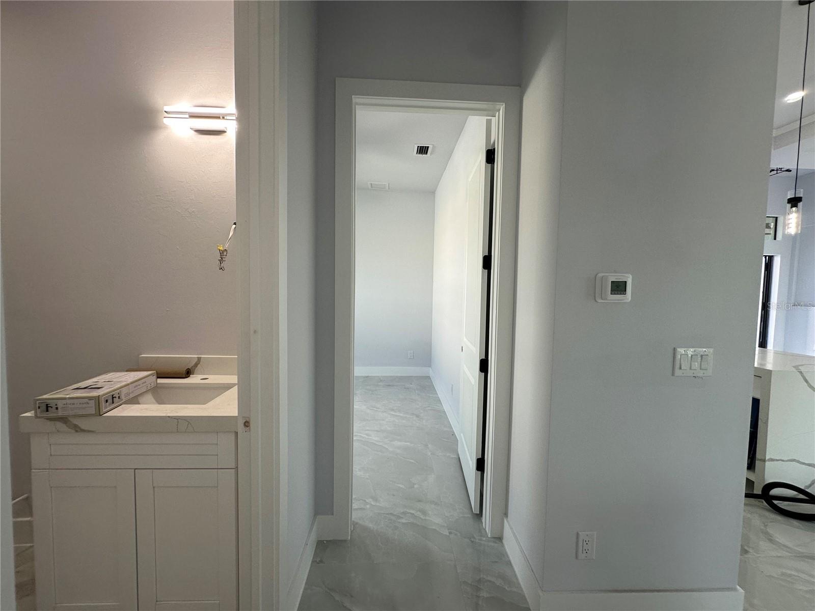 Image 24 of 32 For 419 4th Terrace