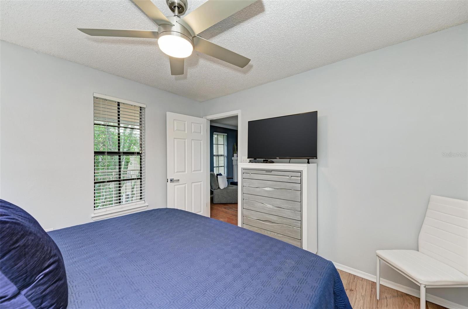 Image 12 of 18 For 1000 Horatio Street 303
