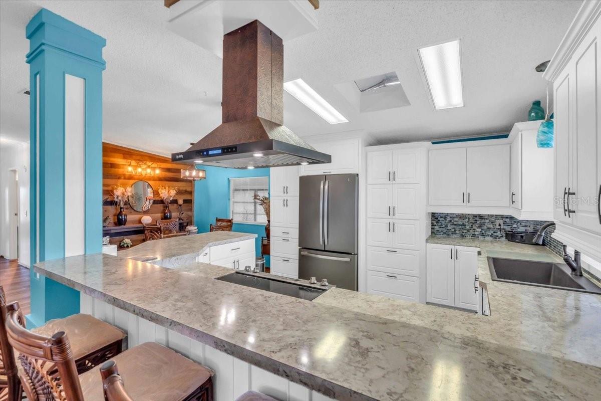 Image 11 of 28 For 8102 Marie Lane