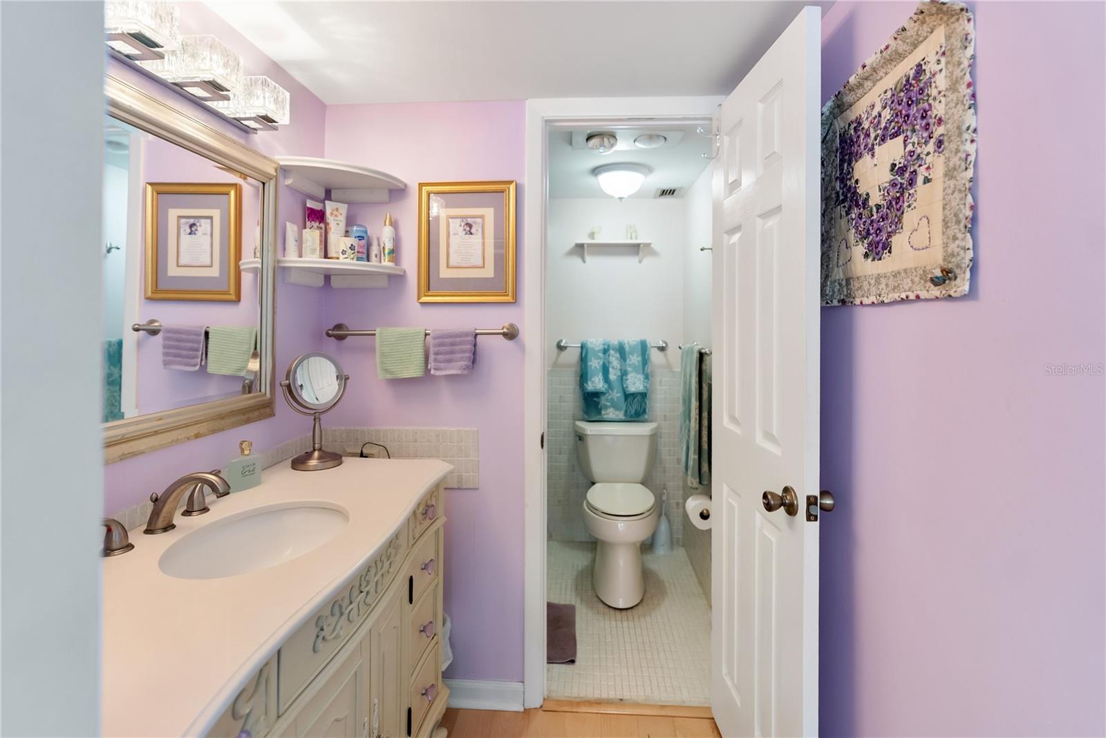 Image 31 of 76 For 1770 Benjamin Franklin Drive 407