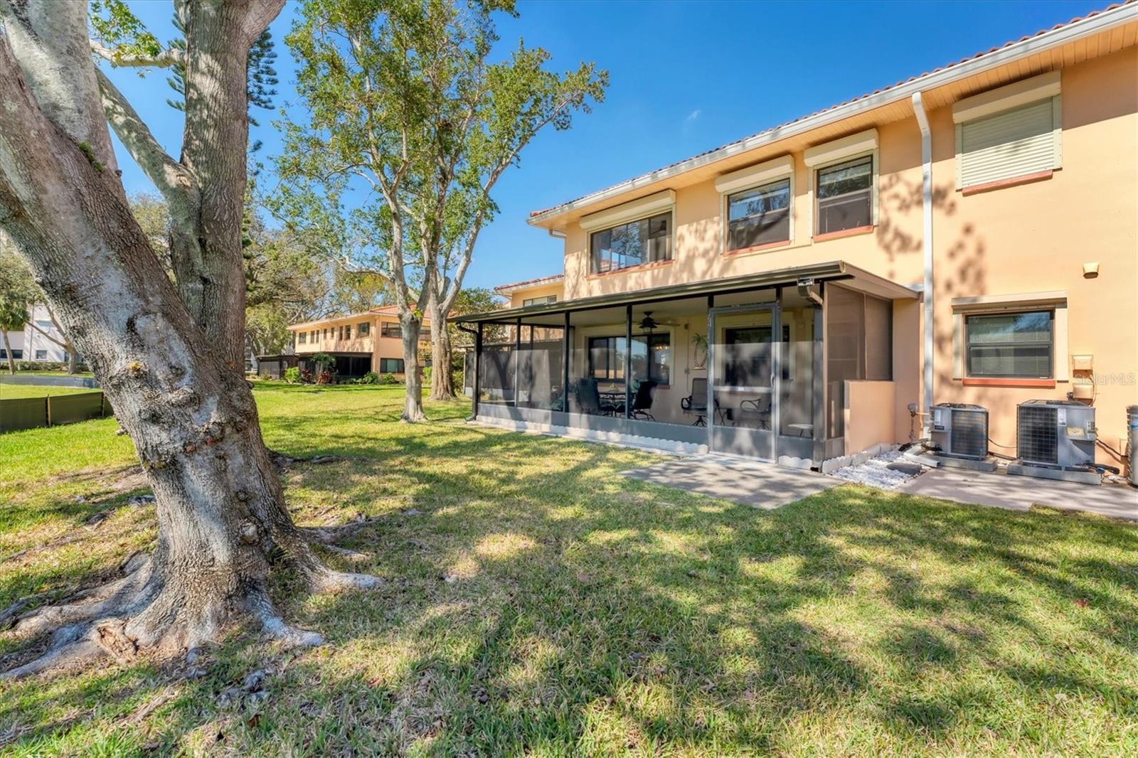 Image 6 of 40 For 8140 Terrace Garden Drive N 103