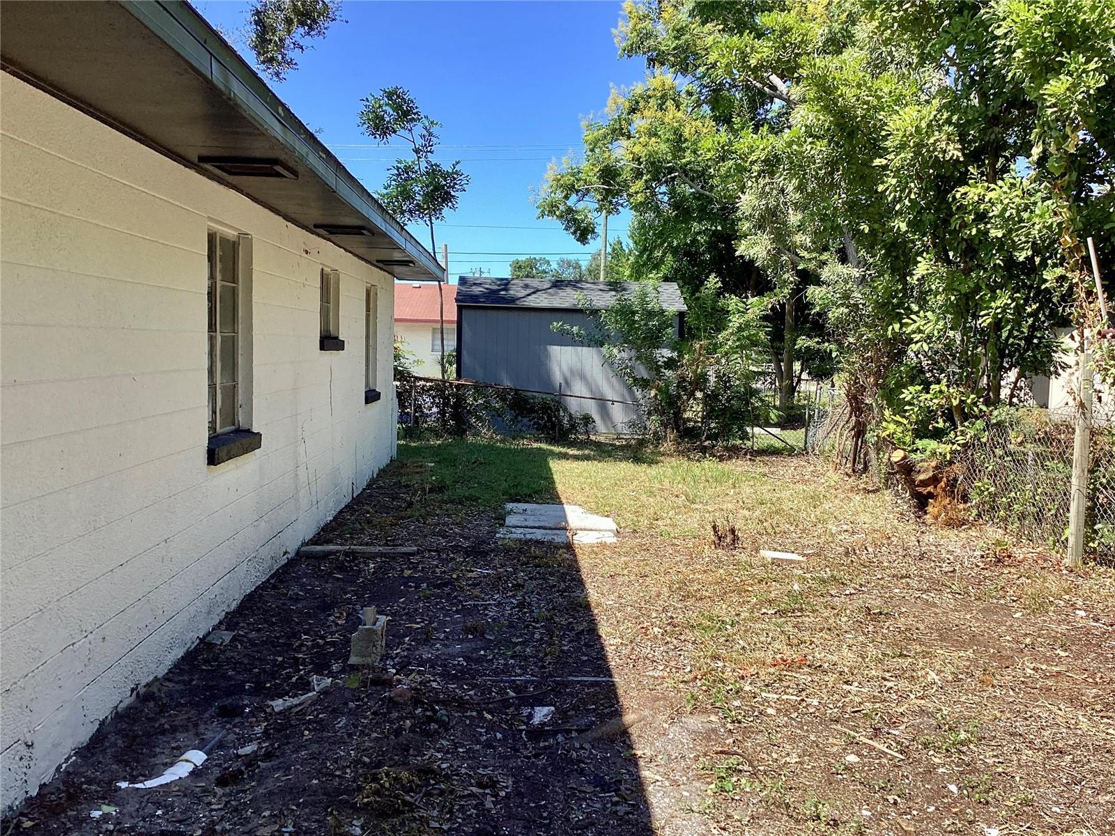 Image 14 of 15 For 2504 38th Avenue W