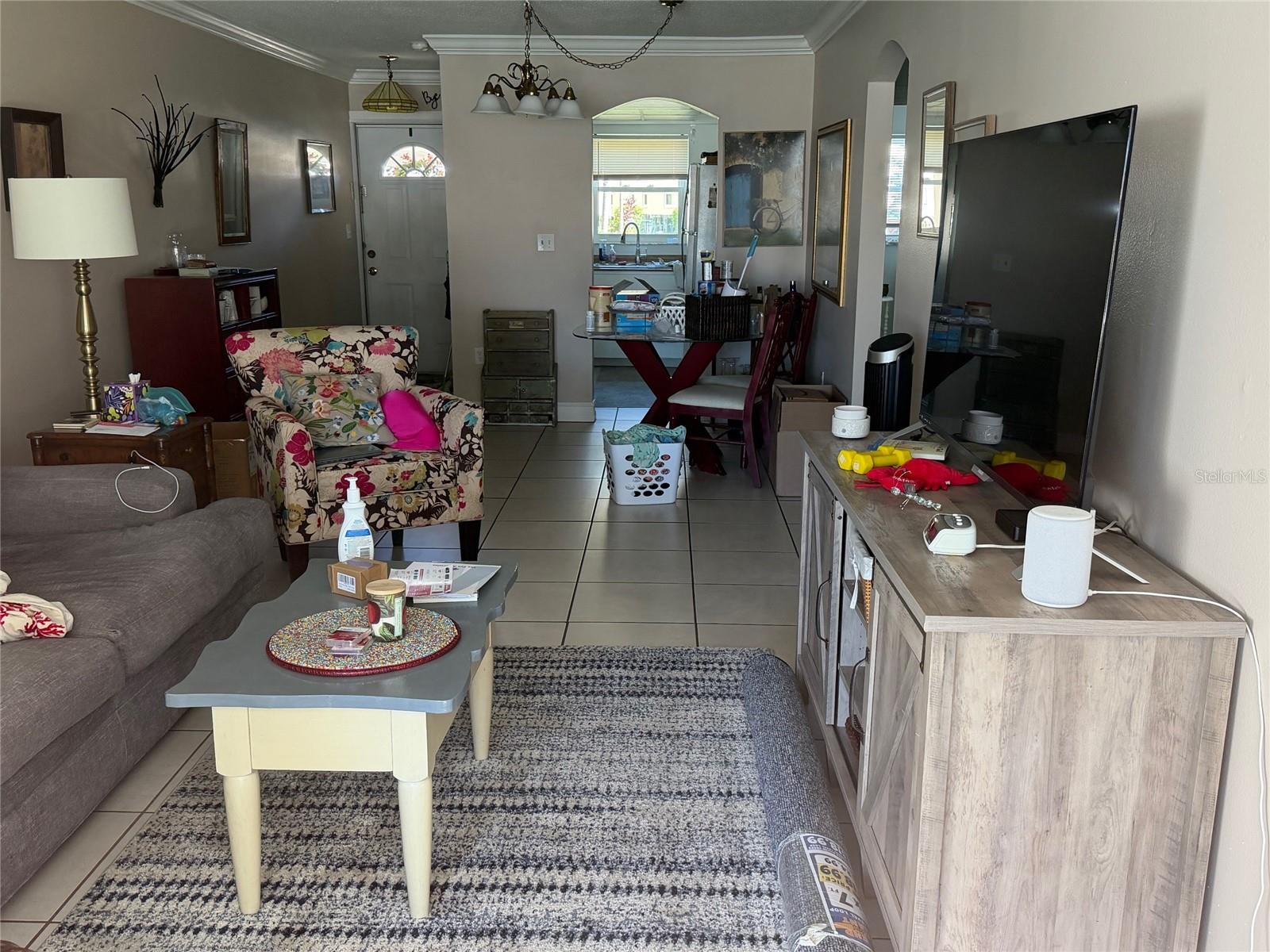 Image 3 of 4 For 2844 Swifton Drive 123