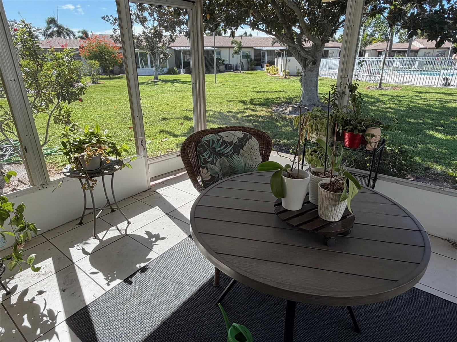 Image 4 of 4 For 2844 Swifton Drive 123