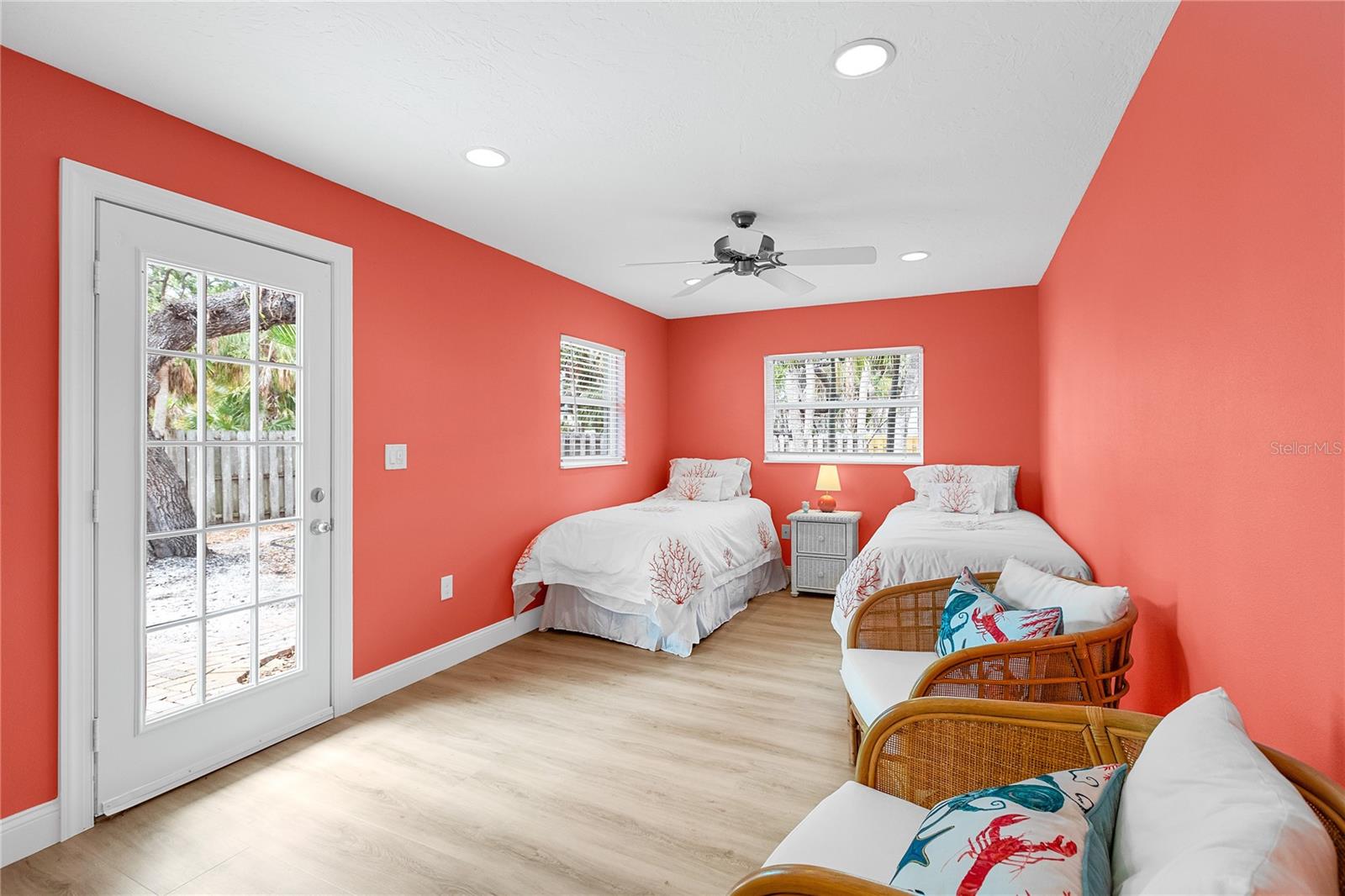 Image 21 of 37 For 5151 Saint Albans Avenue