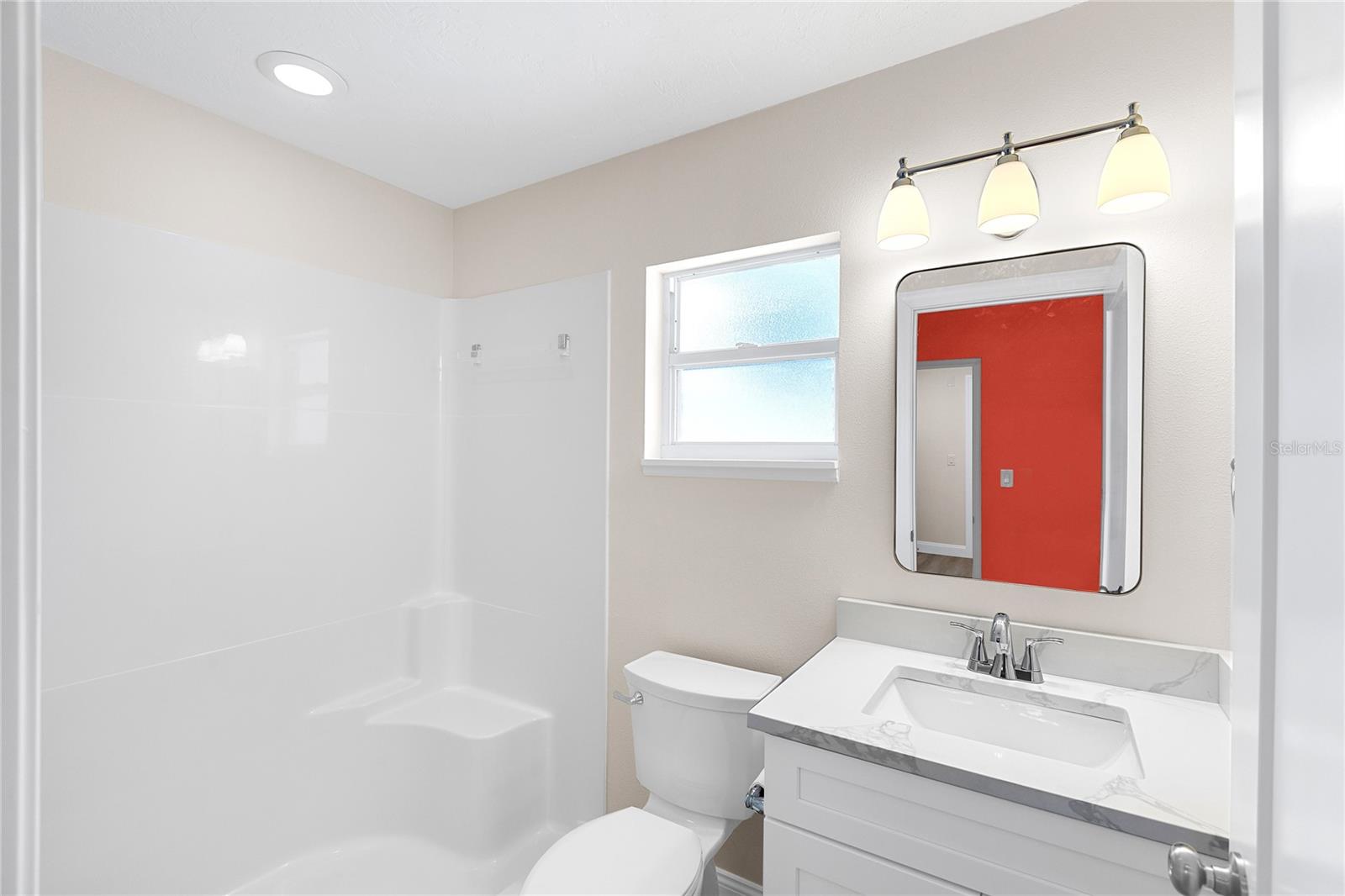 Image 22 of 37 For 5151 Saint Albans Avenue