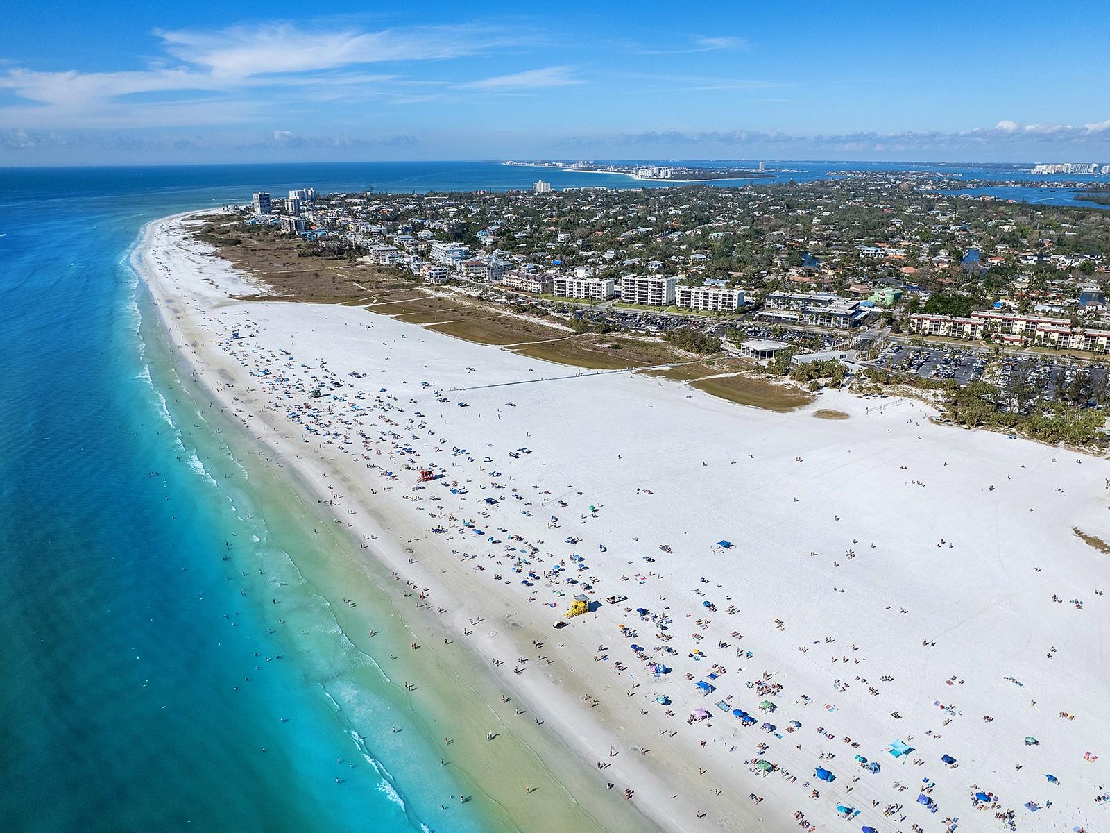 Image 32 of 37 For 5151 Saint Albans Avenue