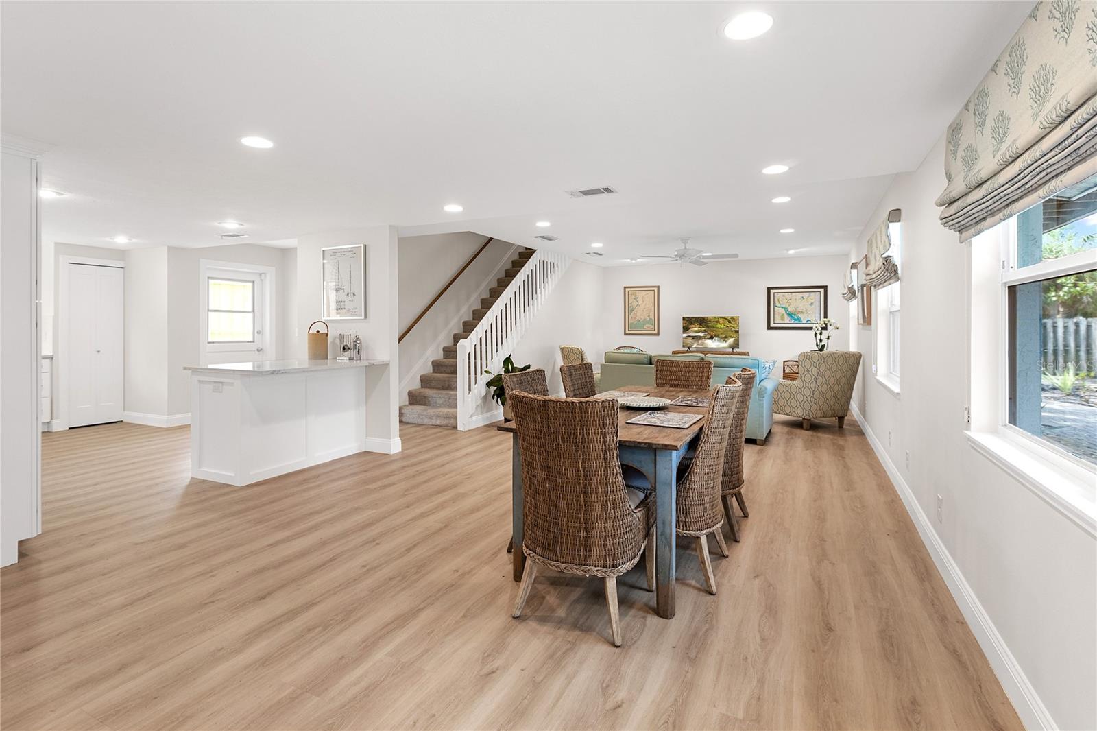 Image 5 of 37 For 5151 Saint Albans Avenue