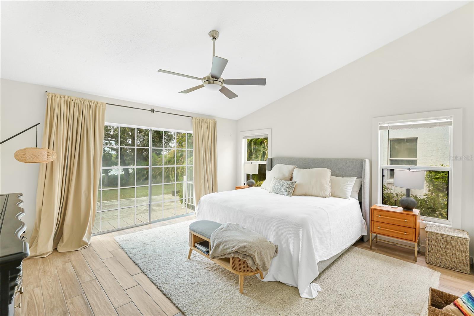 Image 16 of 48 For 4304 14th Avenue E