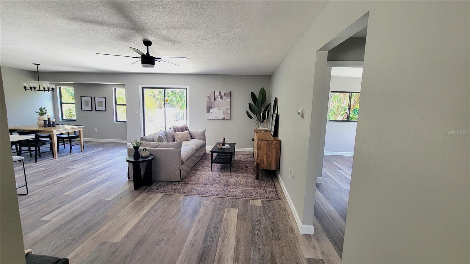 Image 4 of 21 For 5109 19th Street W