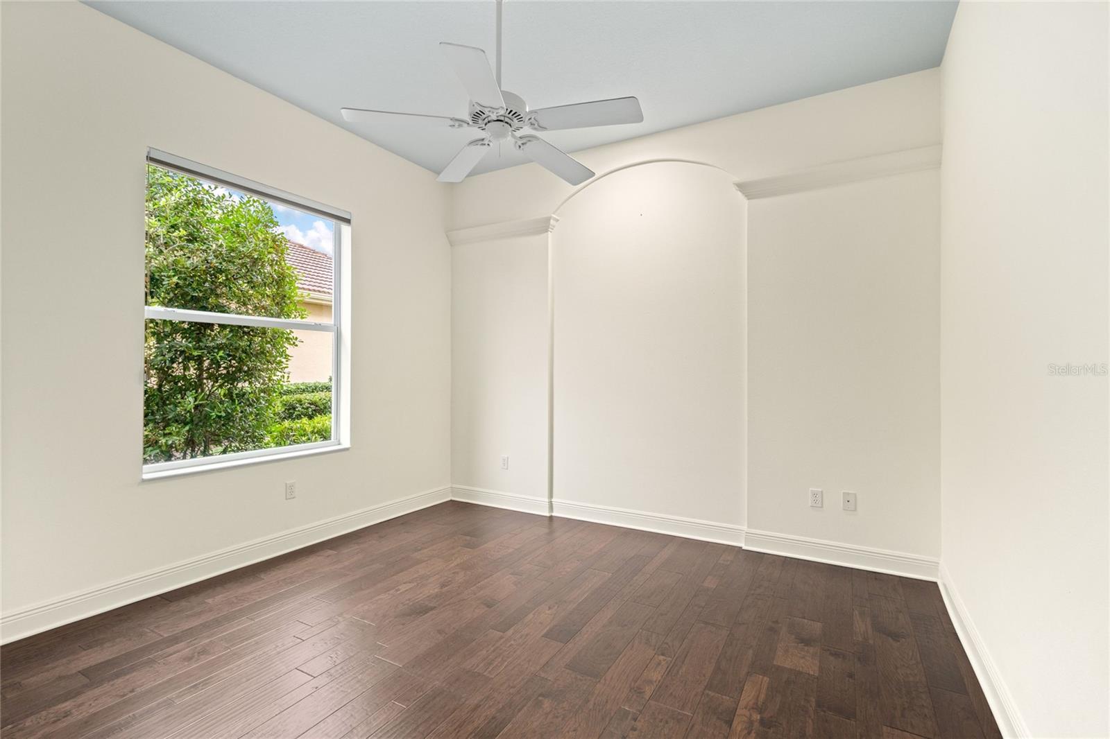 Image 15 of 33 For 6914 Brier Creek Court