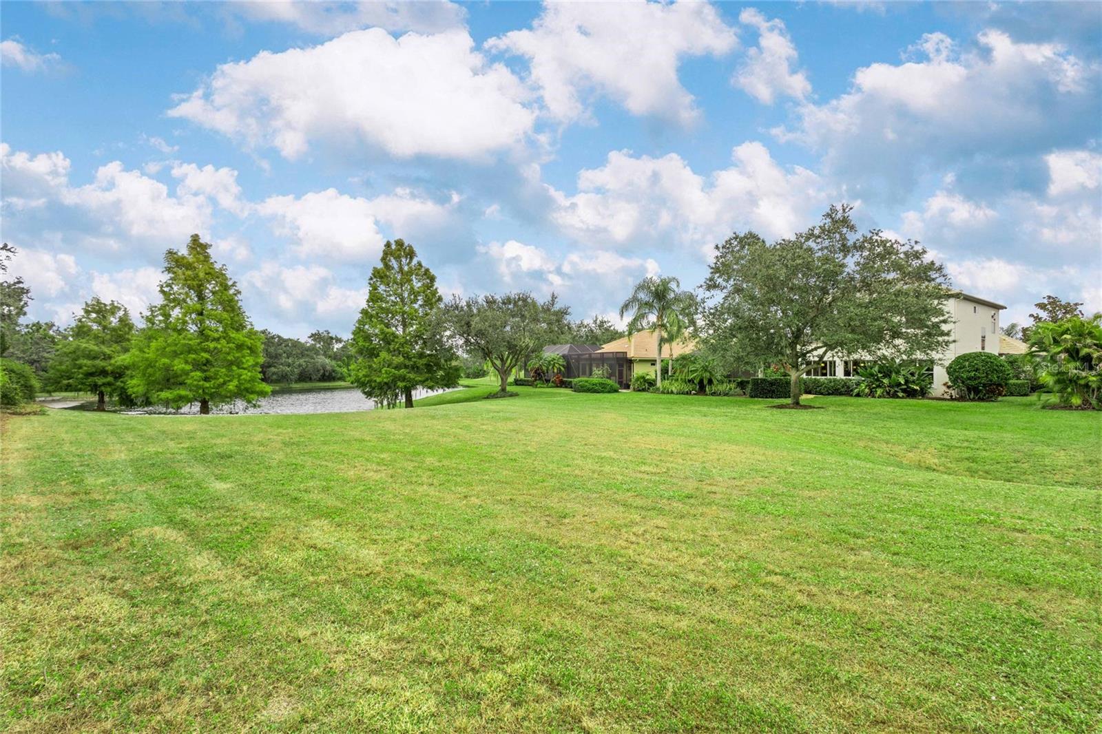 Image 26 of 33 For 6914 Brier Creek Court