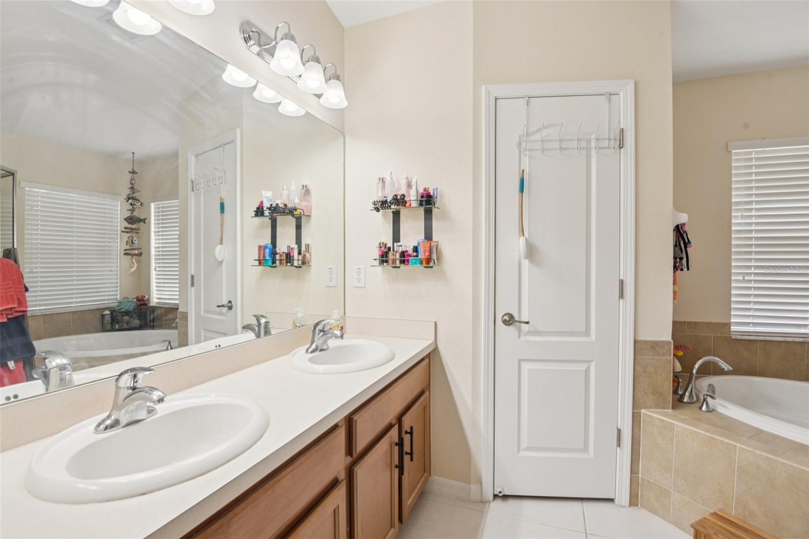 Image 12 of 29 For 13908 Chalk Hill Place