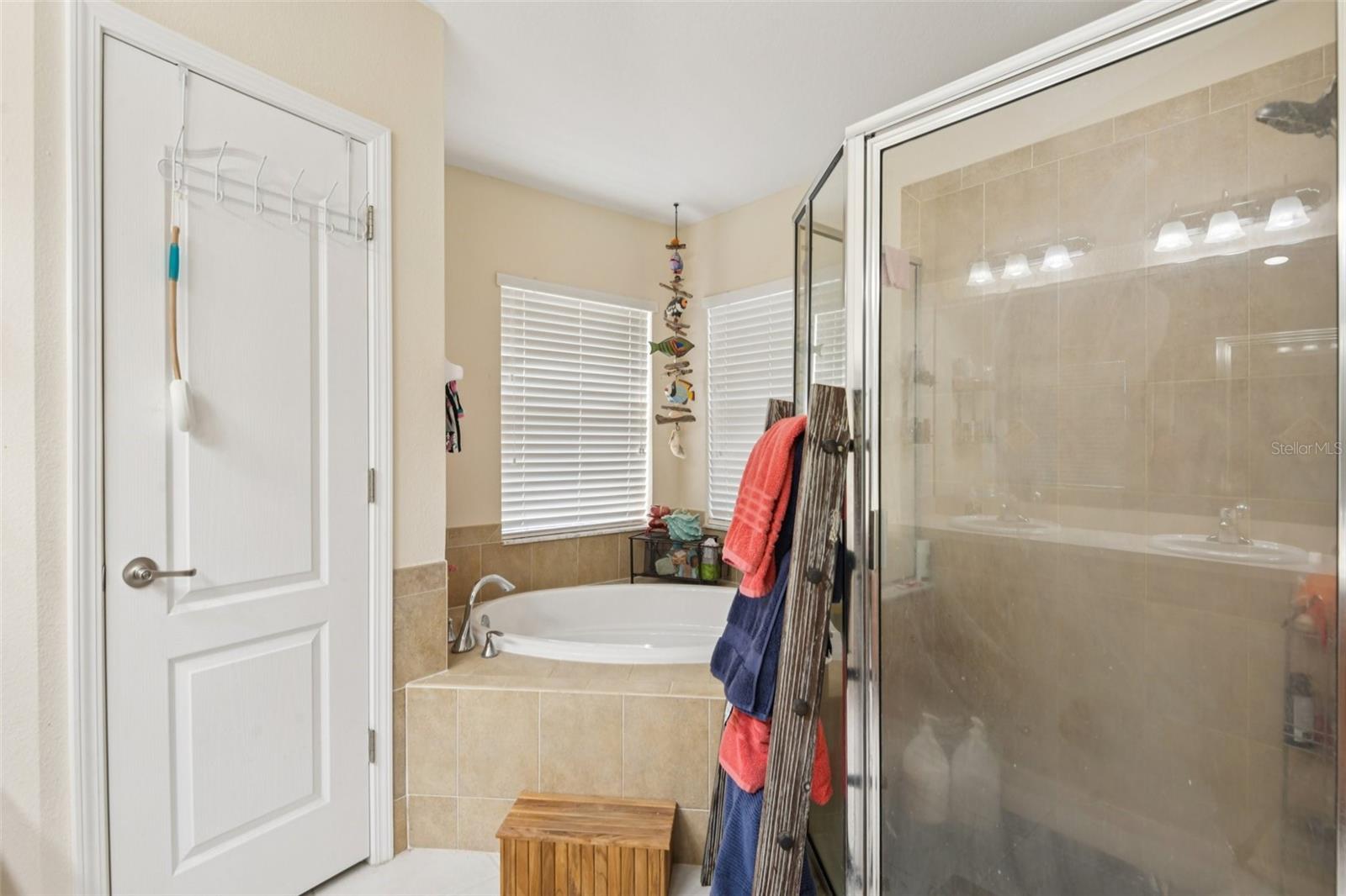 Image 13 of 29 For 13908 Chalk Hill Place