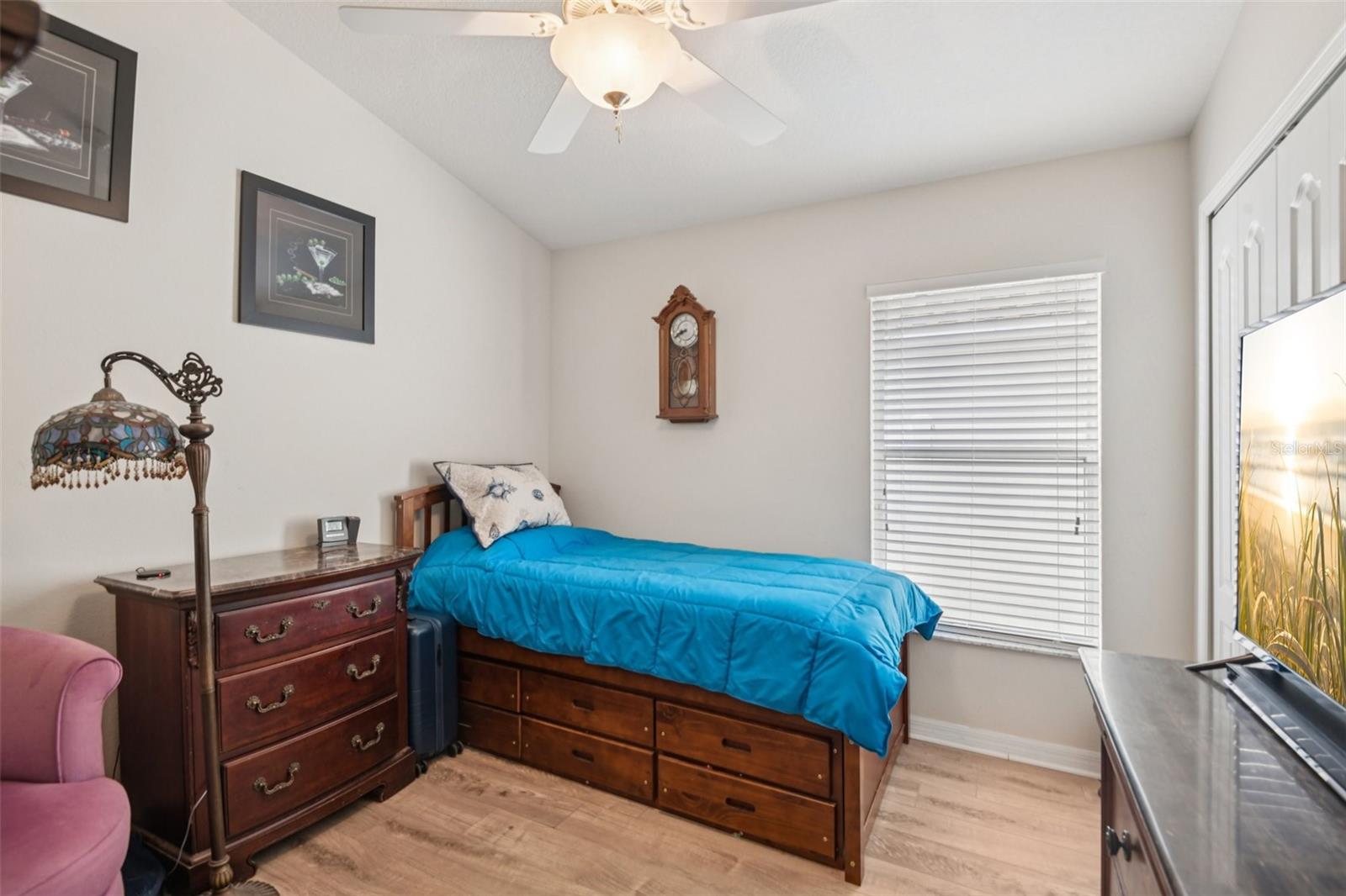 Image 14 of 29 For 13908 Chalk Hill Place