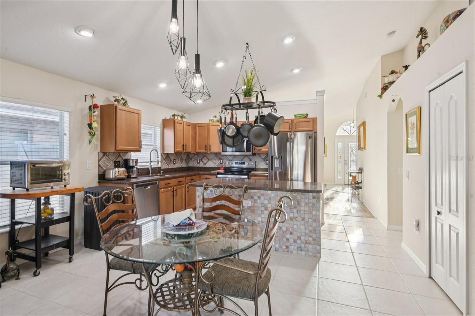 Image 6 of 29 For 13908 Chalk Hill Place