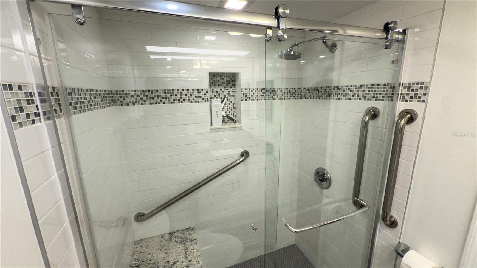 Image 7 of 39 For 7461 Country Club Drive N 209