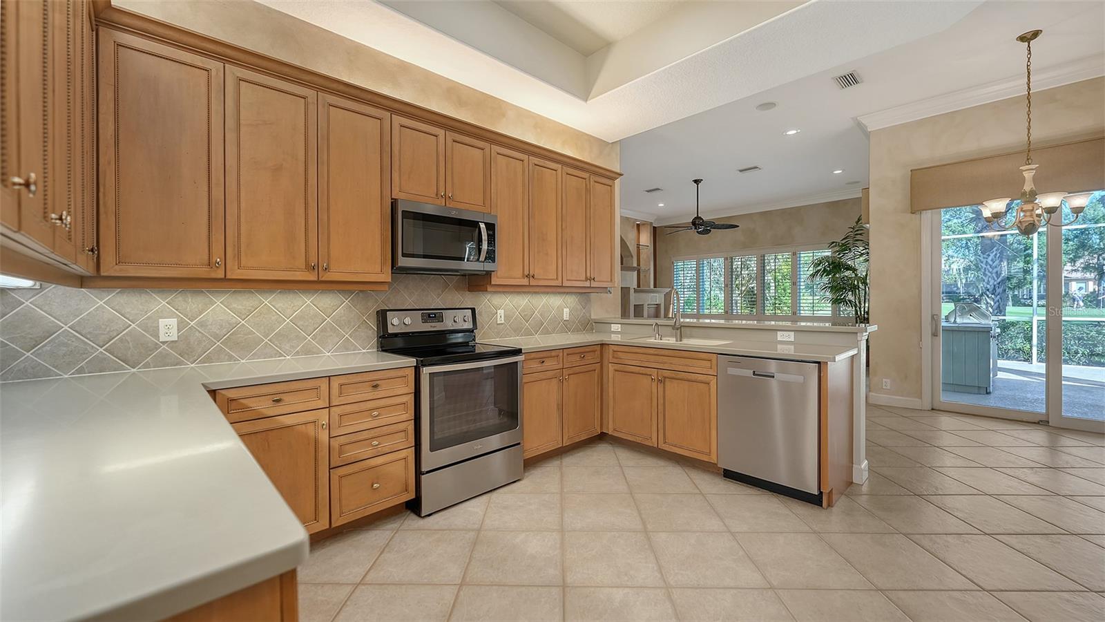 Image 11 of 75 For 5121 88th Street E