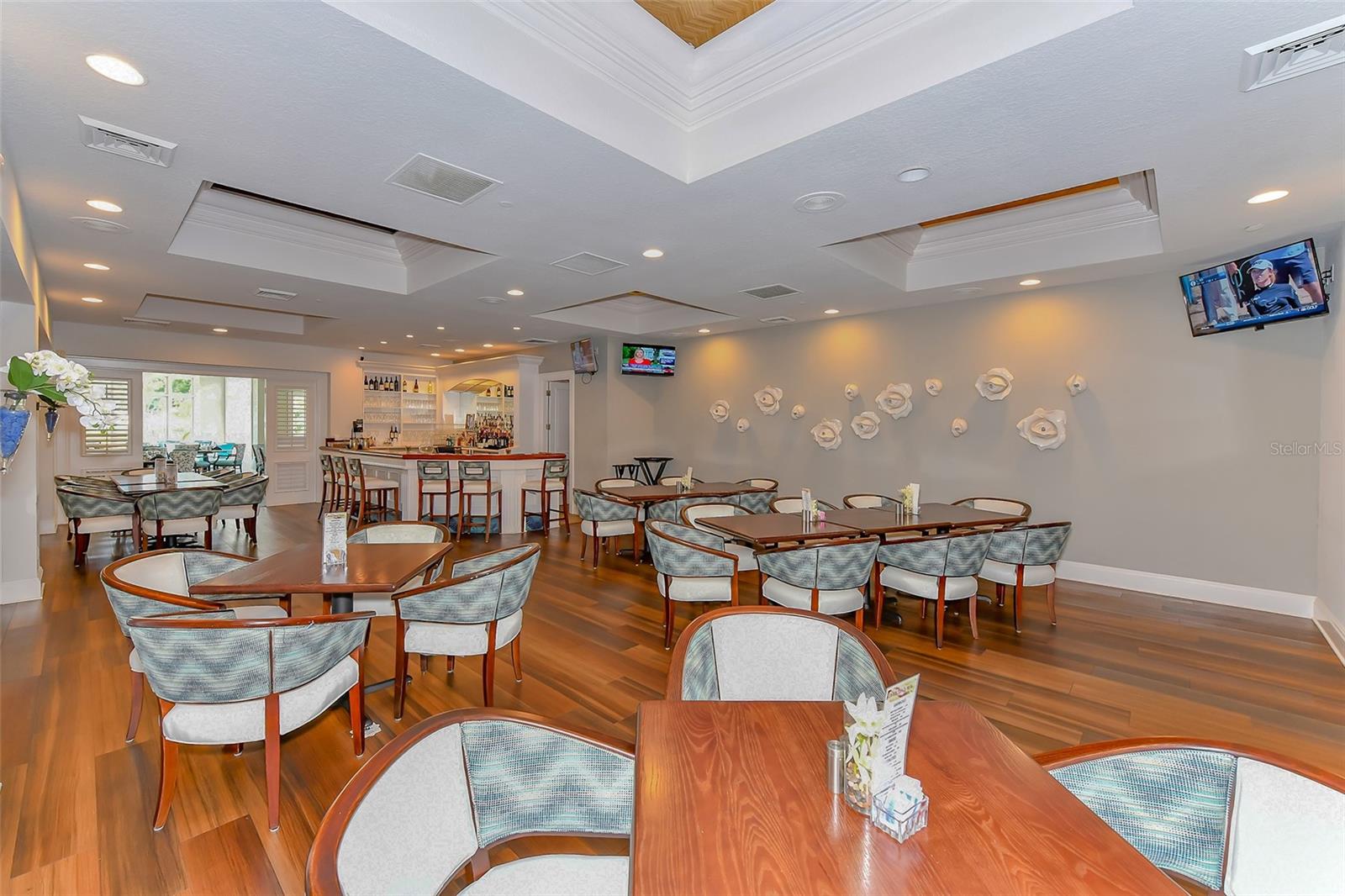 Image 56 of 75 For 5121 88th Street E