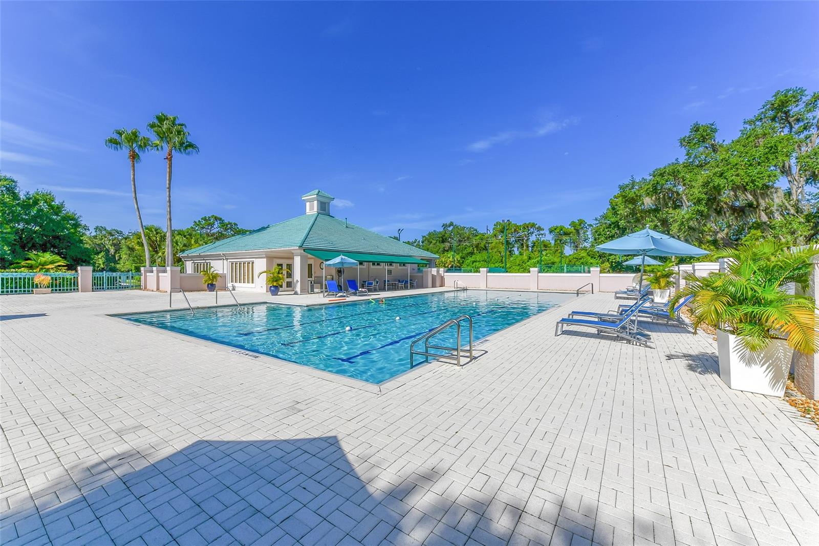 Image 67 of 75 For 5121 88th Street E