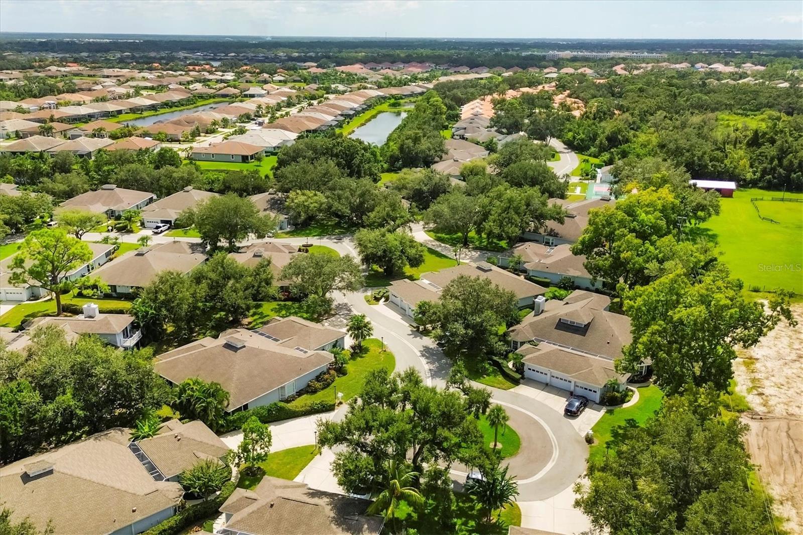 Image 49 of 63 For 6465 Carrington Circle 44